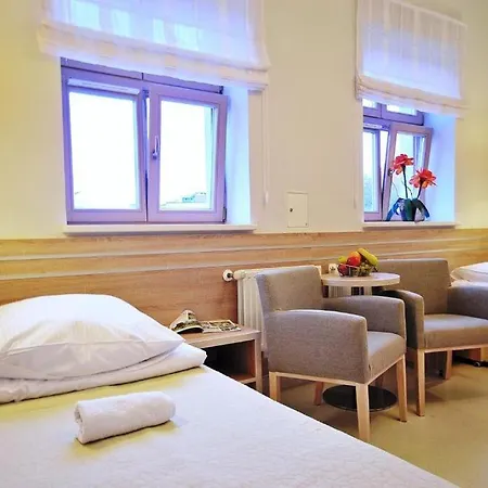 Ośrodek wypoczynkowy Sanatorium Mewa *